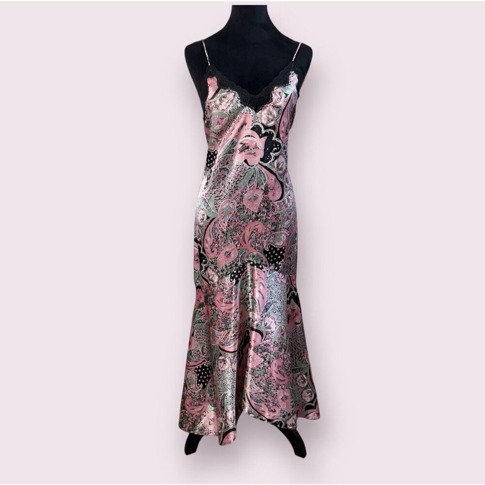 *Vintage 90s FAYE Bias cut slip dress chemise fishtail hem paisley Black Lace